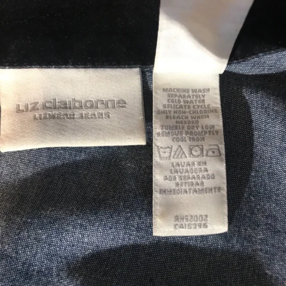 Liz Claiboure /LisJean Distressed Dark DenimJacket Sz Small - Picture 7 of 9